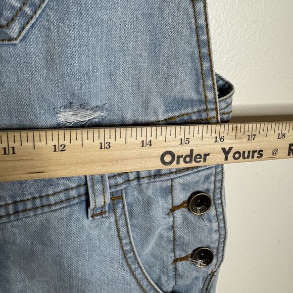 BDG Shortall Overalls Womens 30W Light Wash Denim Distressed Raw Hem Shorts - Picture 7 of 15